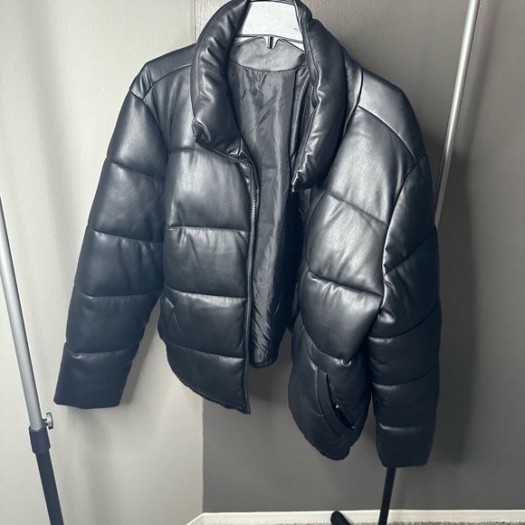 Sebby Collection Jackets & Blazers - Cute Puffer Warm Coat Black Size 1X Gently Used Sebby